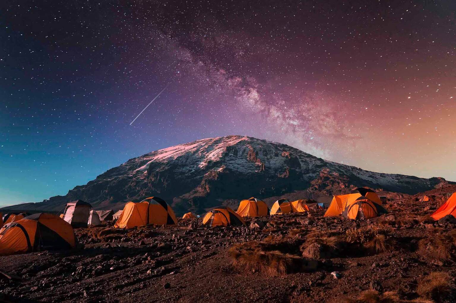 Ascensión al Kilimanjaro el techo de África por la ruta Marangu o