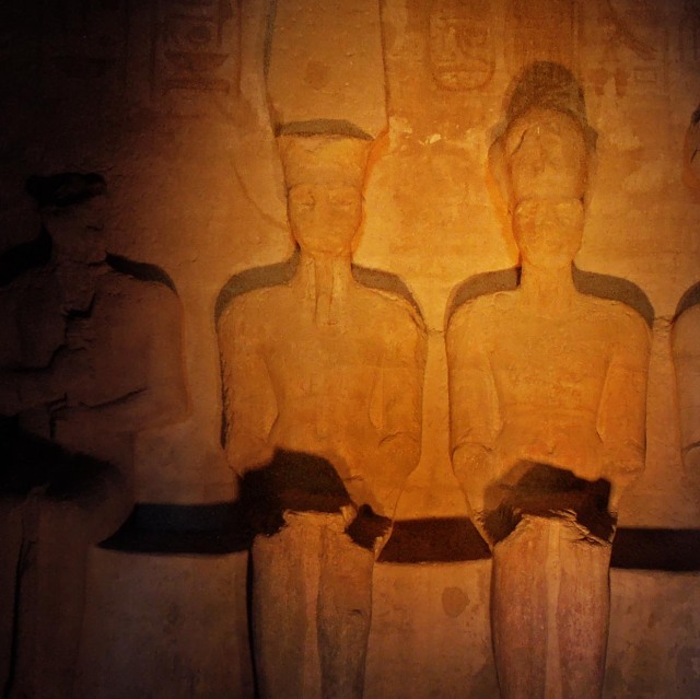 Llegaremos hasta el majestuoso Templo de Abu Simbel y conoceremos la histora de los Nubios.