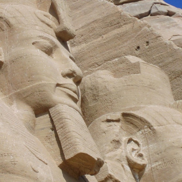 Al·lucinarem amb Abu Simbel, amb les gestes de Ramses II i amb la proesa de com es va traslladar pedra a pedra.