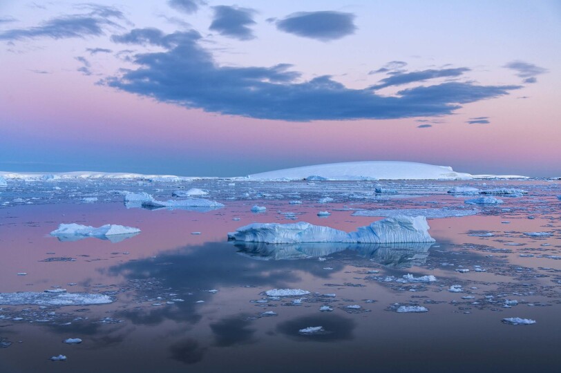 Blackpepper Viajes Antartida Galeria 0007 Midnightsun Weddellsea Antarctica