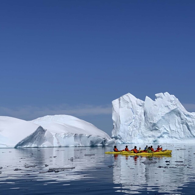 Navegar entre algunos de los canales más bellos.