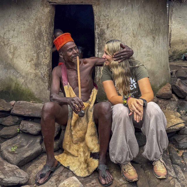 Trobada amb les ètnies locals. Yoruba, Holi, Taneka, Peul o Somba.