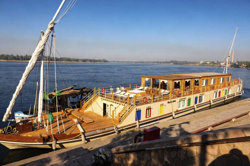 Viajes Egipto Blackpepper Travel 0015 Dahabiya En Puerto