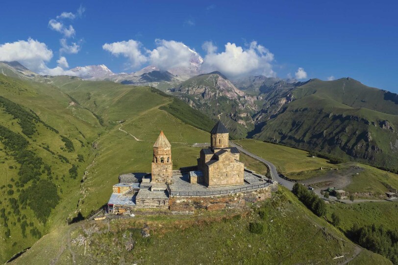 Viajes Georgia Blackpepper 0019 Gergeti Trinity Church Georgia