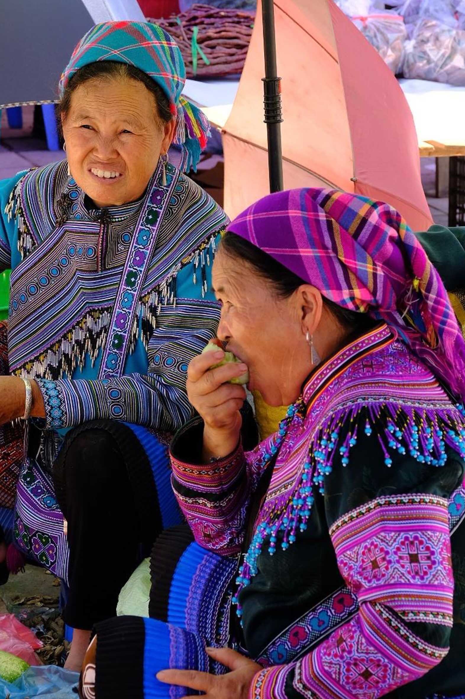 Viajes Vietnam Norte Blackpepper Vertical 0032 Galeria 0003 Mercado Bac Ha