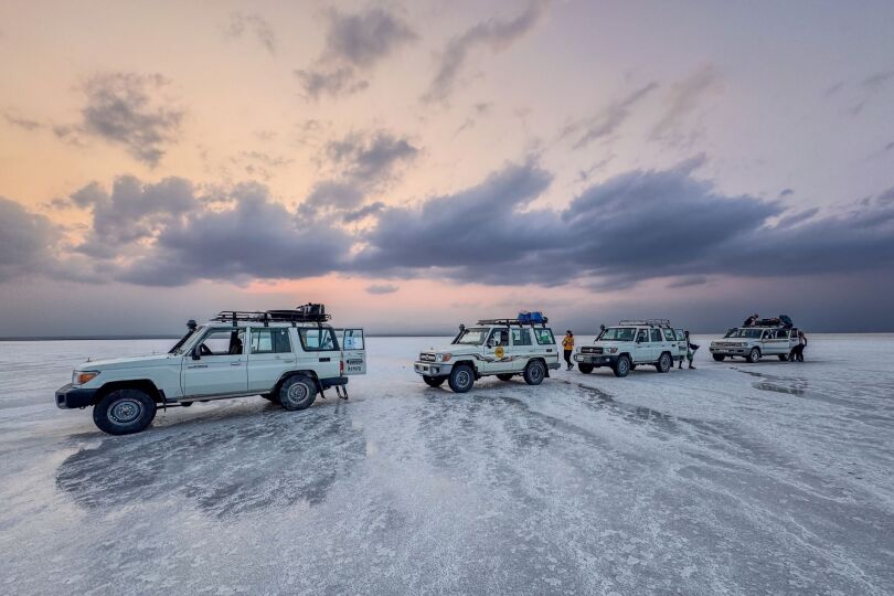 Viaje Danakil Etiopia Blackpepper Coches Assal Lake